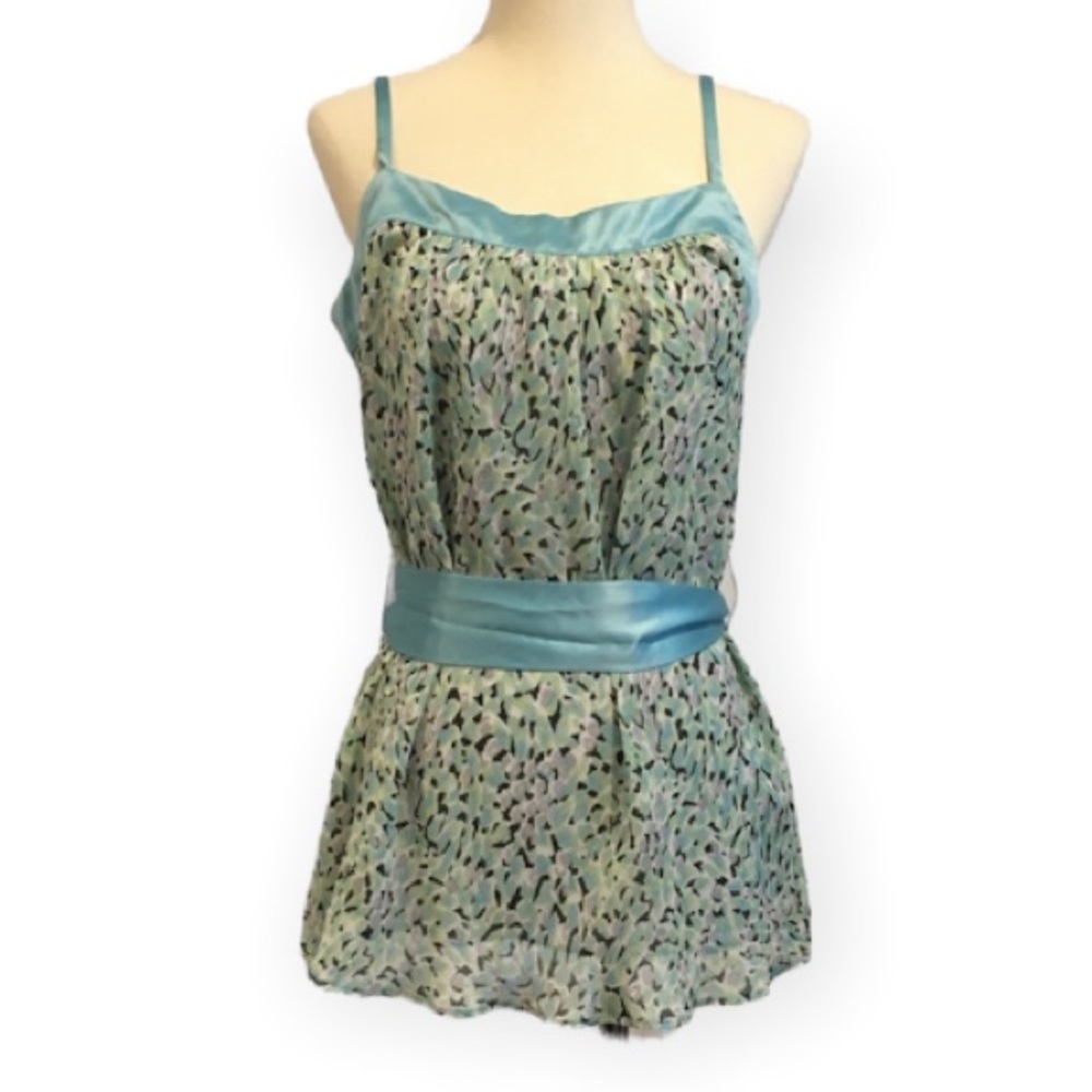 💚NWT Mix It || Top